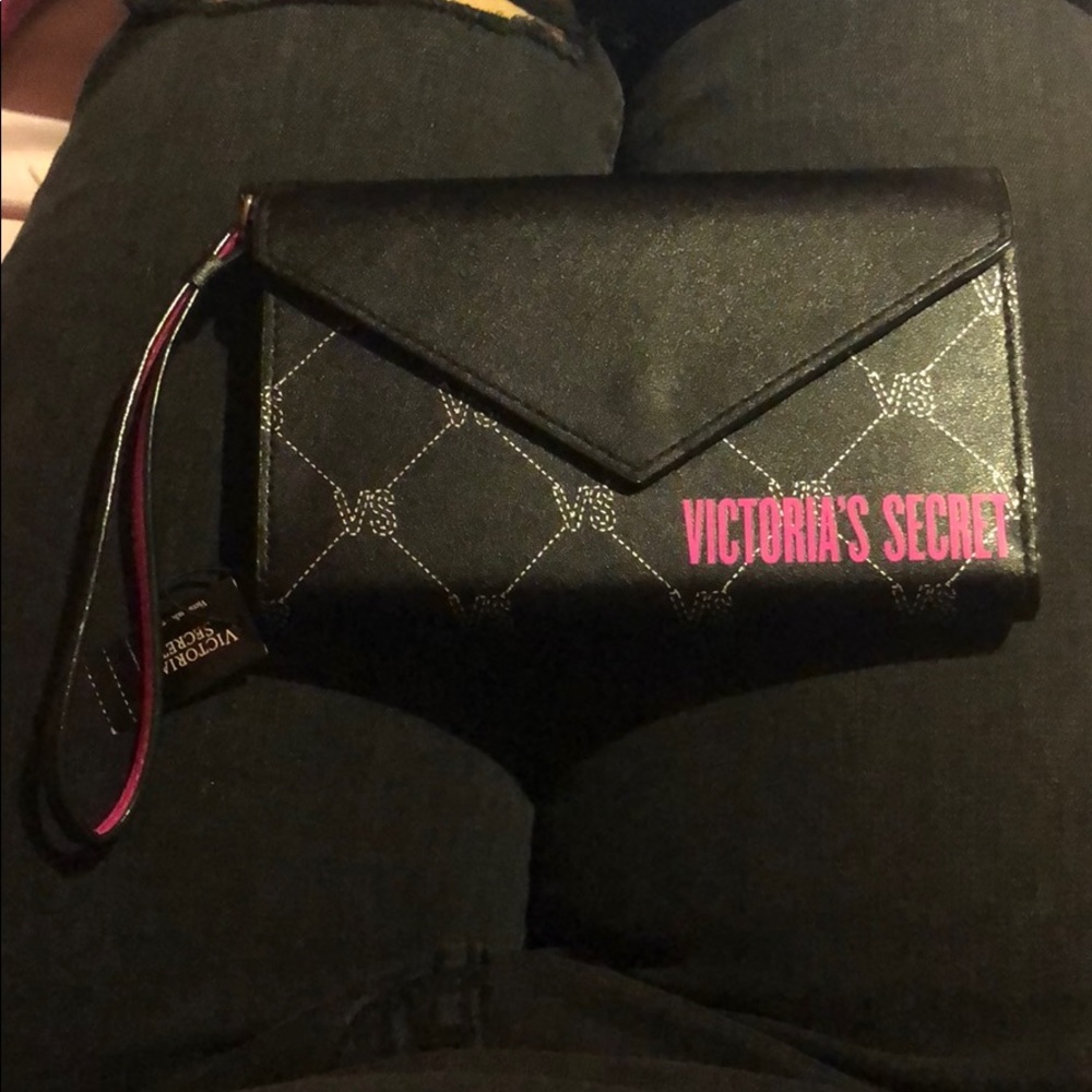 Victoria secret wrislet wallet